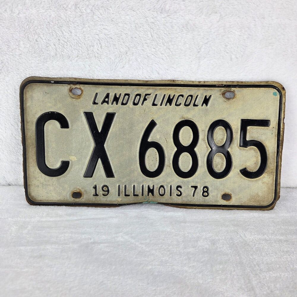 Vintage‎ 1978 Illinois License Plate CX 6885 Land Of Lincoln Embossed Tag